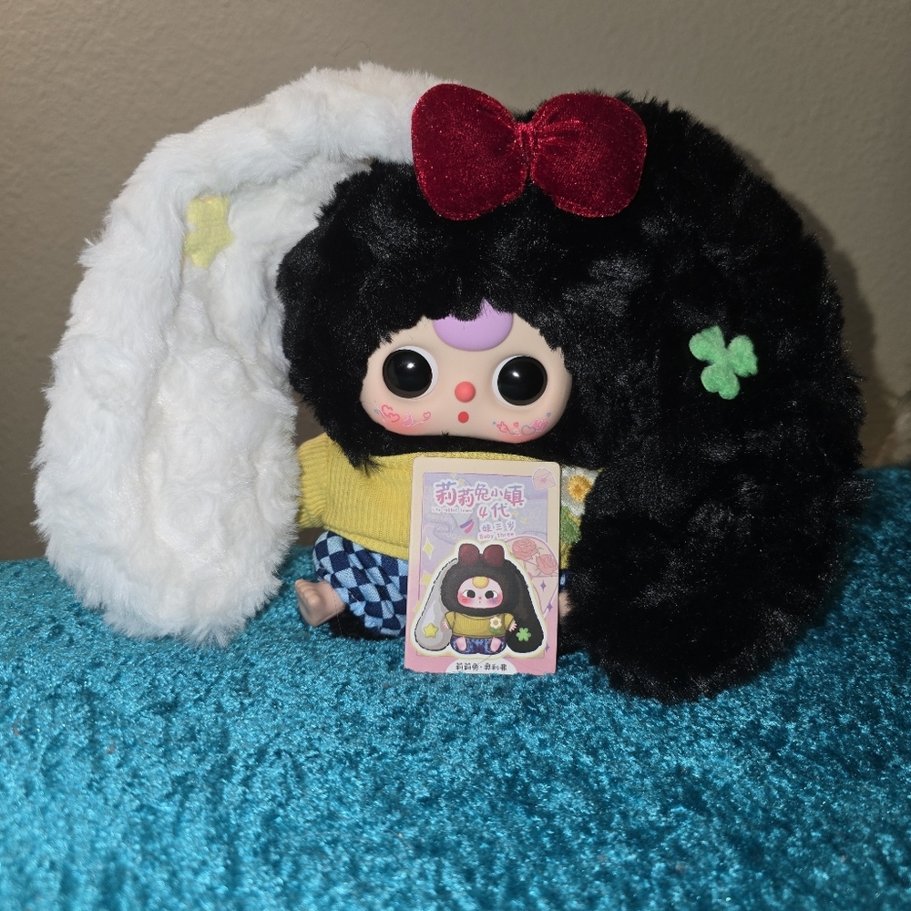 Baby Three Lily Rabbit Town Series V4 - Oliver